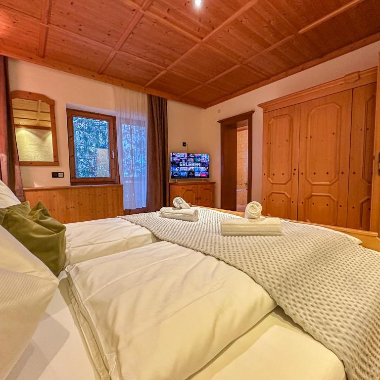Luna Studios Zillertal - Apartment mit 3 Schlafzimmern und Bergblick - 15