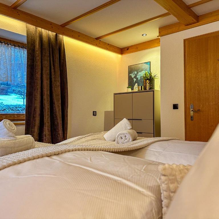 Luna Studios Zillertal - Apartment mit 3 Schlafzimmern und Bergblick - 18
