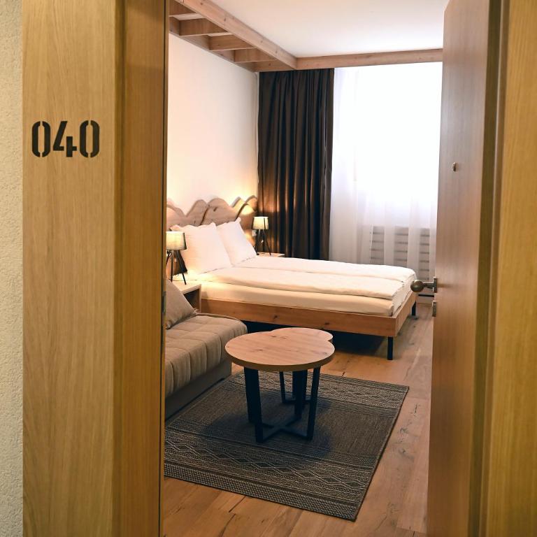 Apartman Nevena D040 u sklopu Apart-Hotela Vučko Jahorina - One-Bedroom Apartment - Non-Smoking - 1