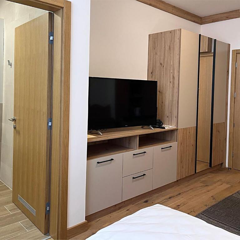 Apartman Nevena D040 u sklopu Apart-Hotela Vučko Jahorina - One-Bedroom Apartment - Non-Smoking - 5
