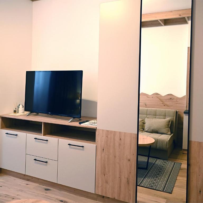 Apartman Nevena D040 u sklopu Apart-Hotela Vučko Jahorina - One-Bedroom Apartment - Non-Smoking - 9