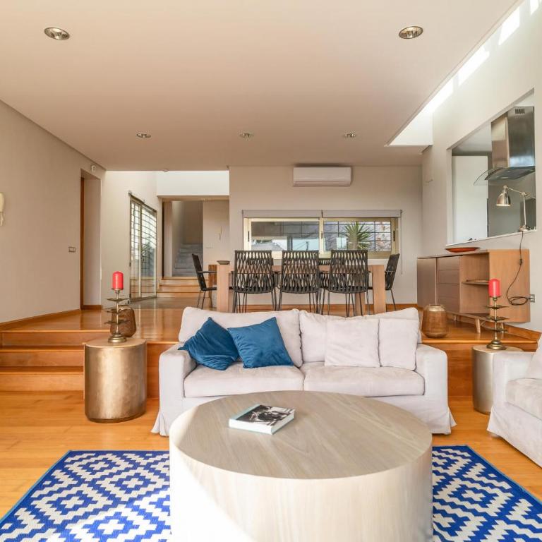 Cozy Home In La Herradura - Almuñec - Five-Bedroom Holiday Home - 4