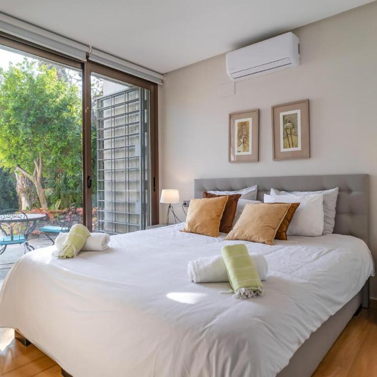 Cozy Home In La Herradura - Almuñec - Five-Bedroom Holiday Home - 8