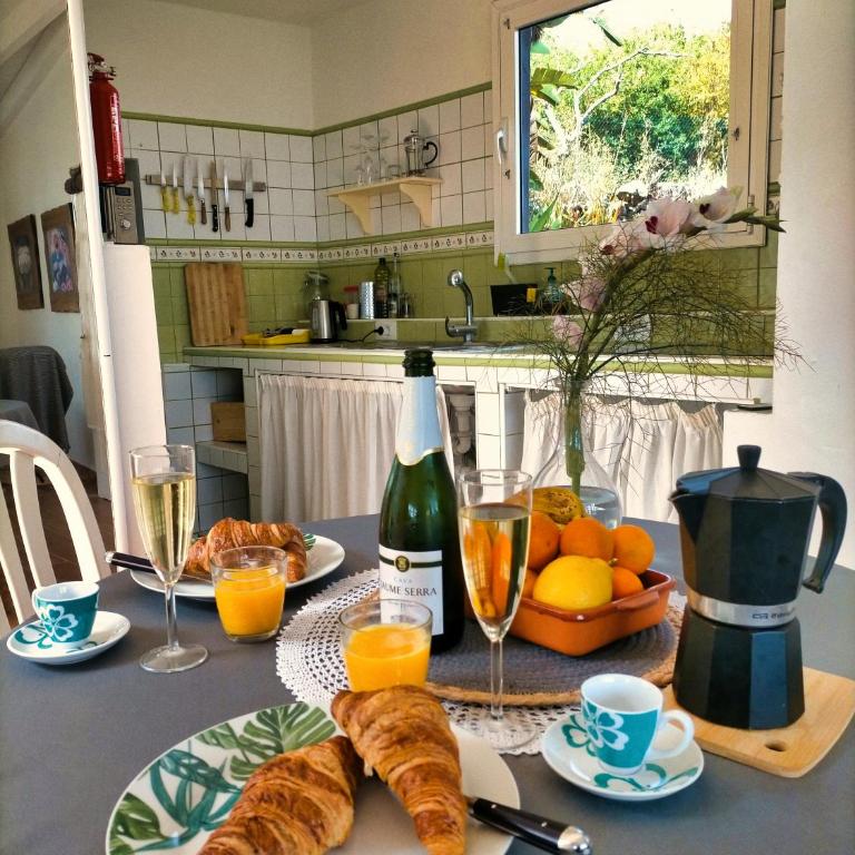 Casita de Estrellas - One-Bedroom House - 6