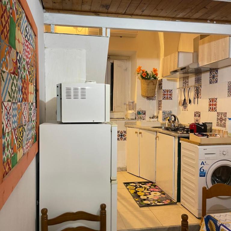 Bonhouse - Two-Bedroom House - 38