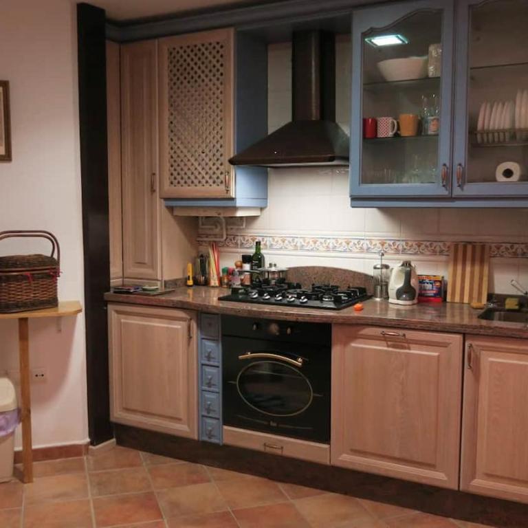 Charming Albaicin Patio Flat Free onsite parking - Two-Bedroom Apartment - 5