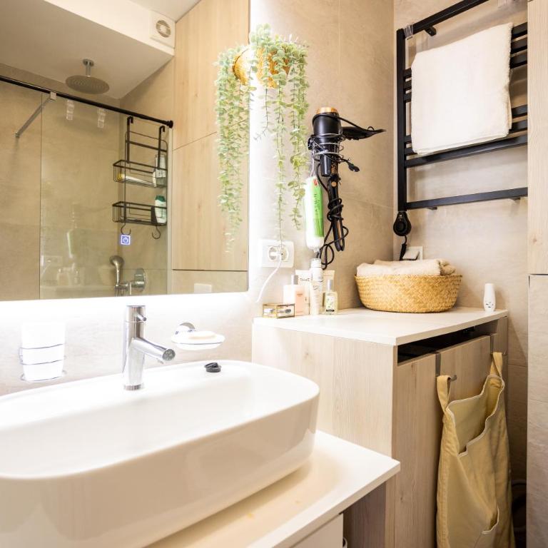 Apartment 505 - Zlatni javor - One-Bedroom Apartment - 34