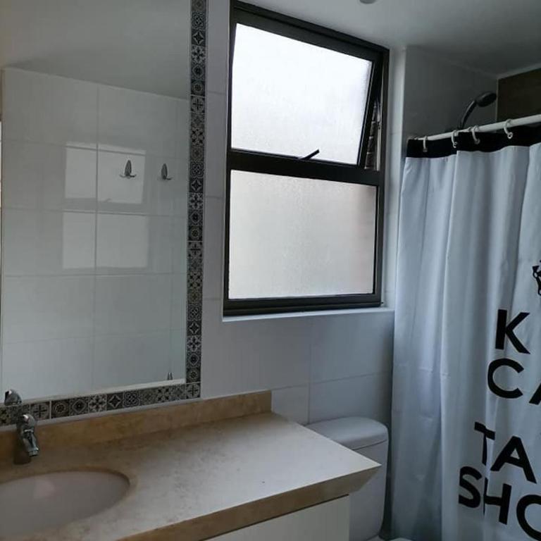 Cómodo departamento en Escuela Militar, Las Condes - One-Bedroom Apartment - 21
