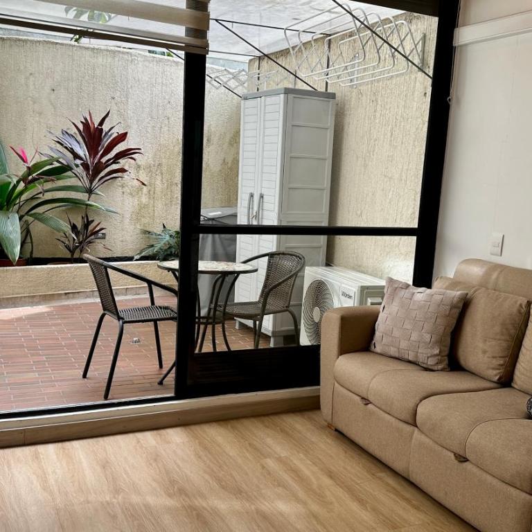 Prime Laureles Location with Air Conditioning - Apartamento de 1 dormitorio - 11