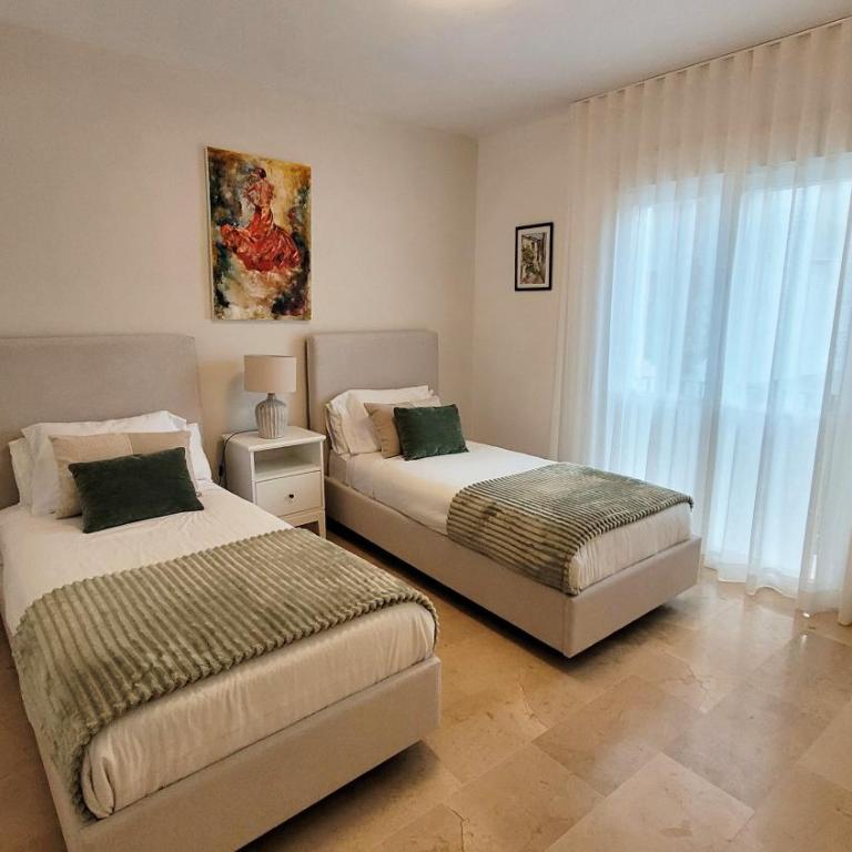 Apartment in El Presidente Beach Side New Golden Mile - Apartamento con vistas a la piscina - 13