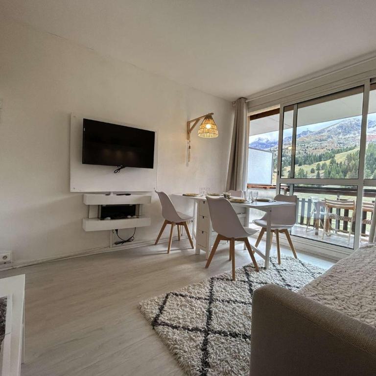 Studio cosy pour 4 pers. à 50m des pistes avec Wi-Fi et parking, Le Dévoluy - Appartement 1 Chambre - 3