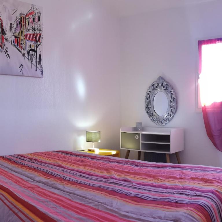 Pavillon 6 pers avec piscine, clim, terrasses et parking privé - FR-1-781-72 - Vacation Home - 7
