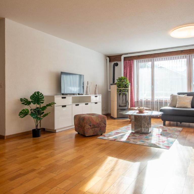 Haus Viola - Apartment mit 4 Schlafzimmern und einem Balkon - 8