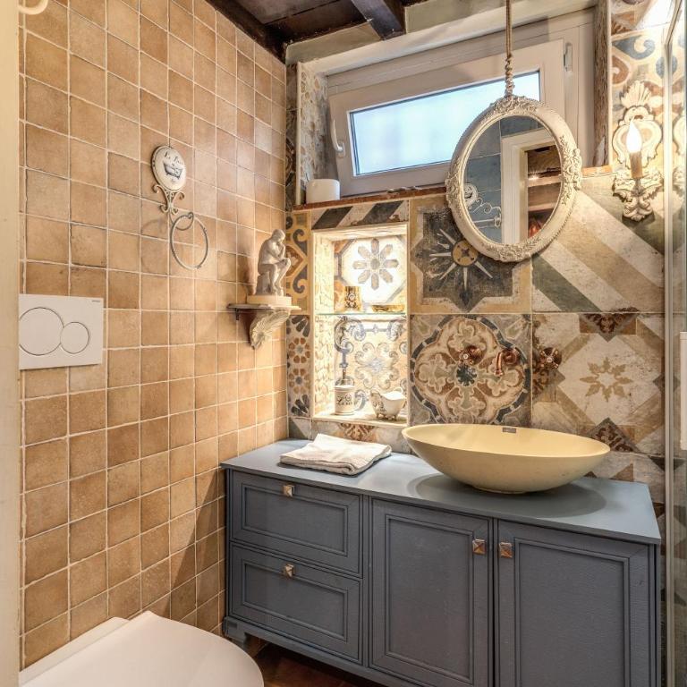 The Eleanor Secret Studio - Campo de' Fiori - Monolocale Deluxe - 16