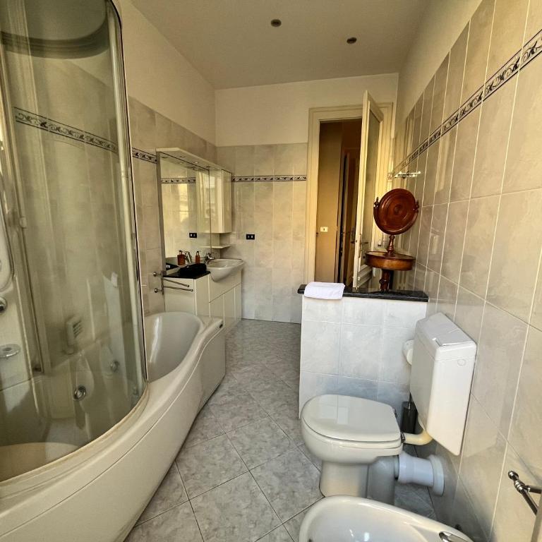 Appartamento 4 camere da letto - Appartamento con 4 Camere da Letto - 10