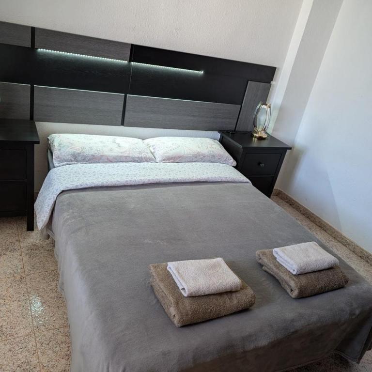 Apartamento Torregrosa - Two-Bedroom Apartment - 17