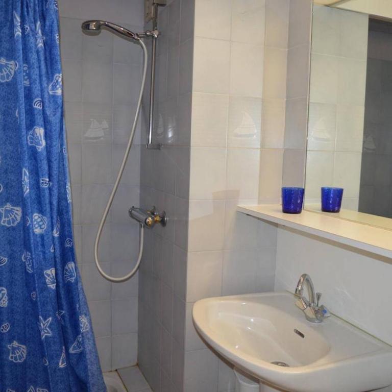 Appart Studio cabine 4 couchages BANYULS SUR MER BN010-001 - Studio-Apartment - 10