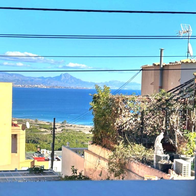Loft con terraza vistas al mar - One-Bedroom Apartment - 3
