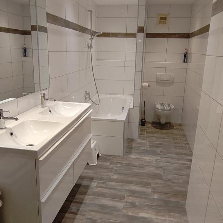Hotel Gasthof Markterwirt - Apartment mit 3 Schlafzimmern - 3
