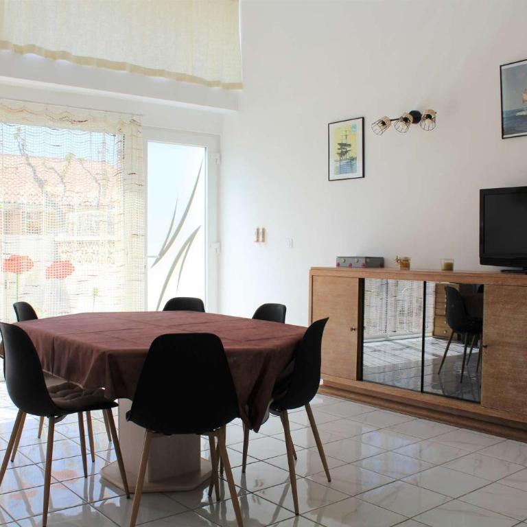 Maison 6 couchages - PORT LA NOUVELLE PN000-053 - Maison 3 Chambres - 7