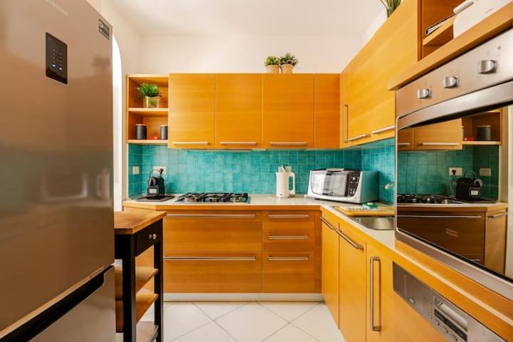 Alleyway - Appartamento con Balcone - 9