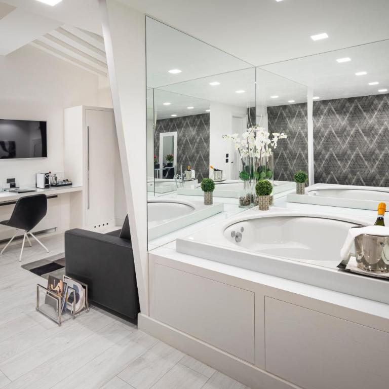 LHP Hotel River & SPA - Superior Suite with Spa Access - 5