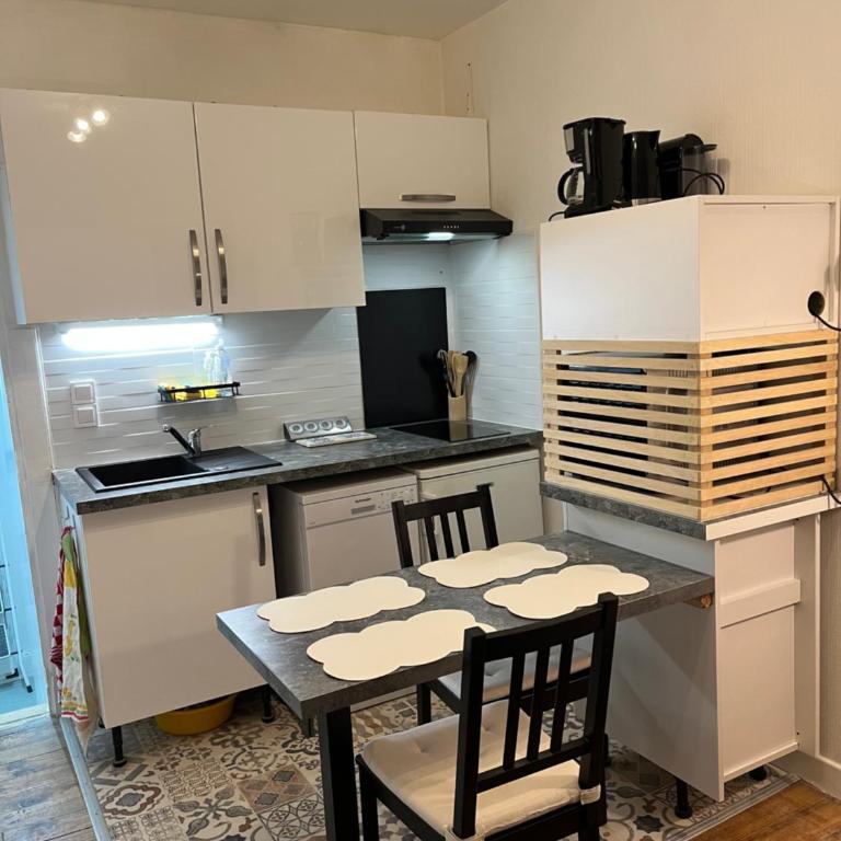Cocon paisible en centre ville - Appartement 1 Chambre - 15