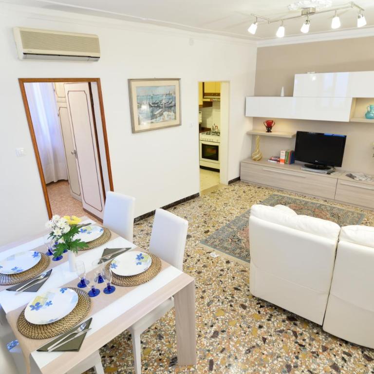 Venice Life - Appartamento con 2 Camere da Letto - 9