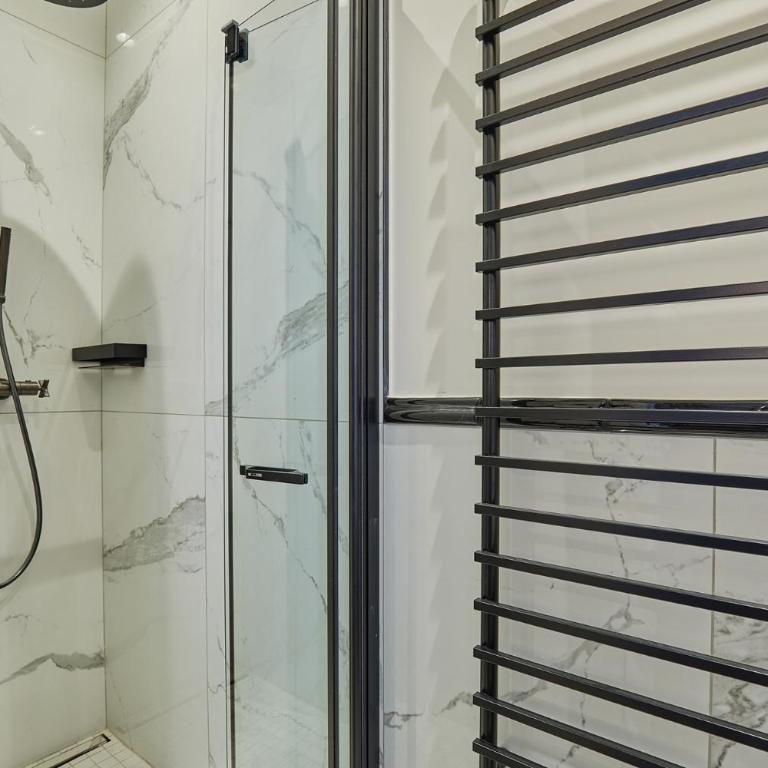 Amazing apartment Saint Germain des Pres with AC by Studio Prestige - Apartment mit 2 Schlafzimmern und Stadtblick - 20