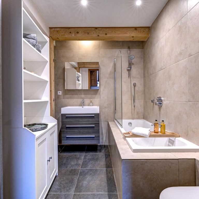Tiki Lodge - hot tub & sauna - Chalet mit 3 Schlafzimmern (6 Personen) - 16