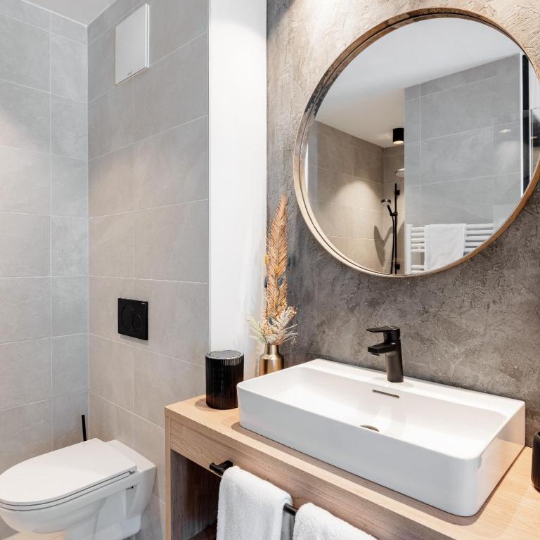 MYALPS Tirol inklusive Sky- Wellness - Two-Bedroom Apartment with Balcony - 3
