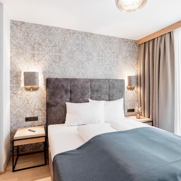 MYALPS Tirol inklusive Sky- Wellness - Two-Bedroom Apartment with Balcony - 2