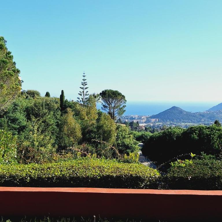 Superbe appartement terrasse piscine vue panoramique mer et montagnes - Apartamento de 2 dormitorios - 2