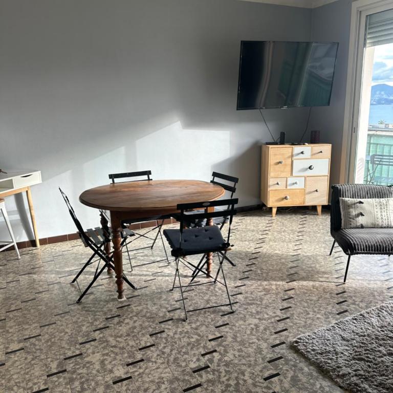 Appartement t4 spacieux 100m2 climatisé - Appartamento con 3 Camere da Letto - 14