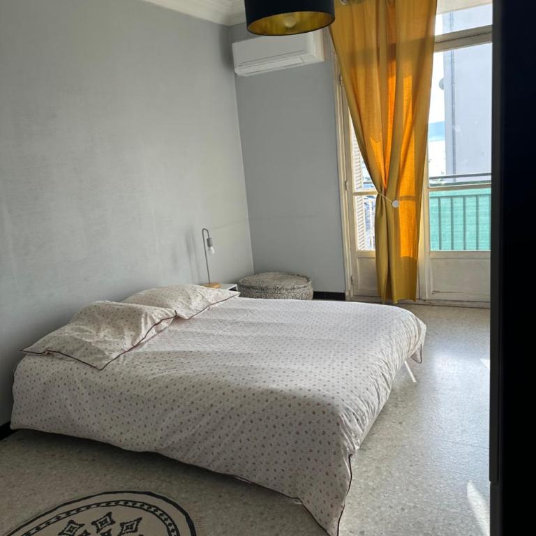 Appartement t4 spacieux 100m2 climatisé - Appartamento con 3 Camere da Letto - 4