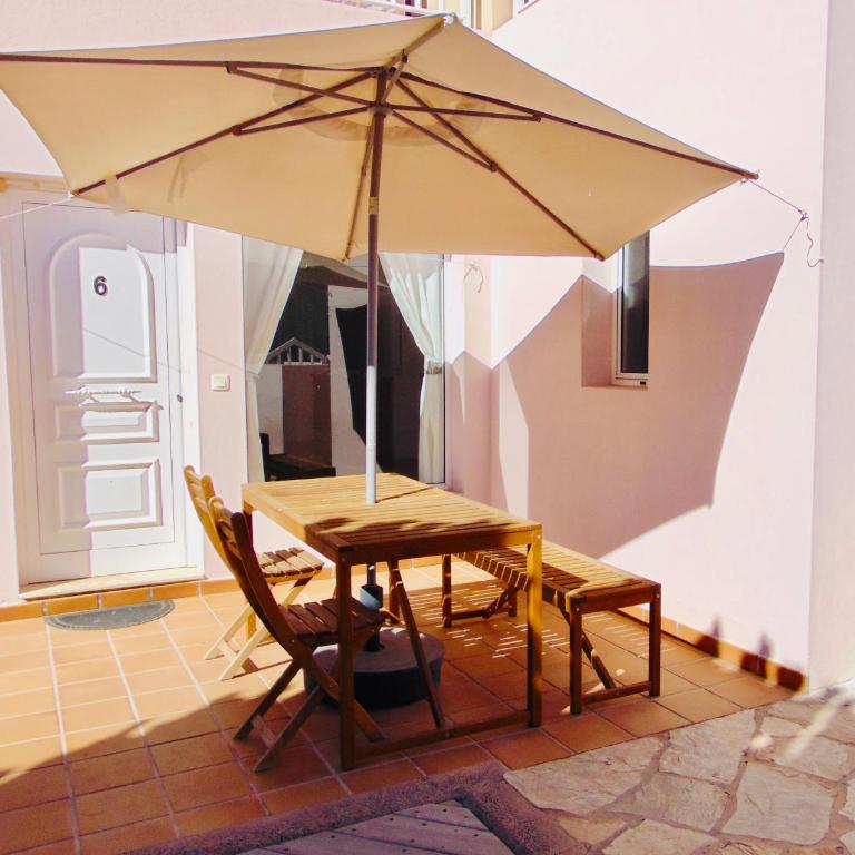 Casita Playa Castillo "Vivienda 6" - Two-Bedroom House - 1