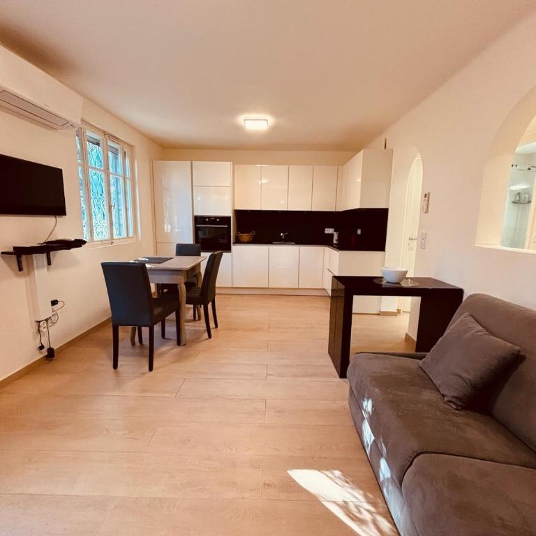 Agréable 2 pièces avec terrasse et jardin - Appartement 1 Chambre - 3