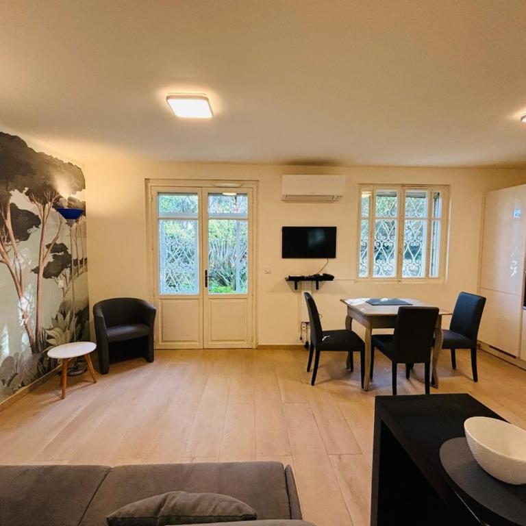 Agréable 2 pièces avec terrasse et jardin - Appartement 1 Chambre - 6