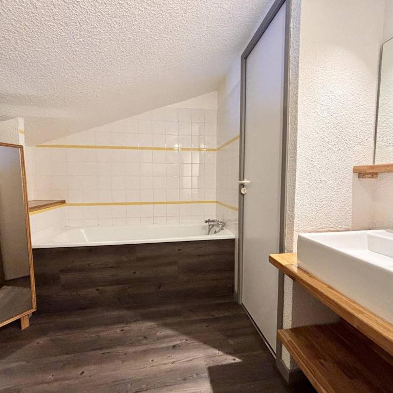 Appartement confortable 2 pièces, 6 personnes, balcon, WiFi - La Plagne - Apartment mit 1 Schlafzimmer - 5