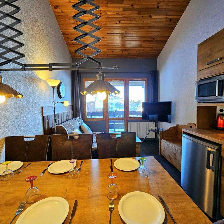 Appartement confortable 2 pièces, 6 personnes, balcon, WiFi - La Plagne - Apartment mit 1 Schlafzimmer - 10