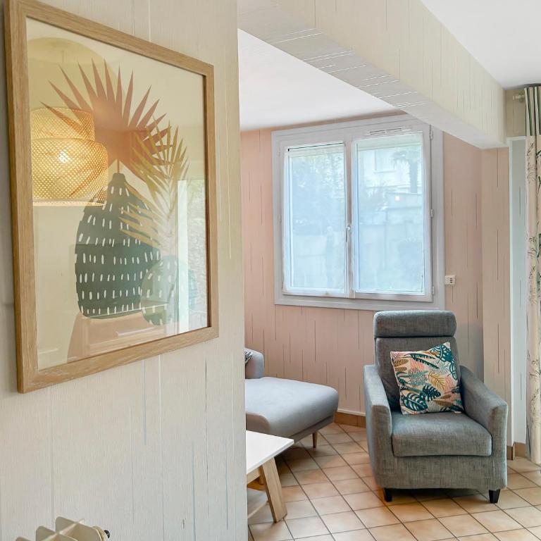 Maison Rivage - 5min Plage - Jardin & Terrasse - Charme Authentique - Parking et Wifi -Netflix - Maison 3 Chambres - 17