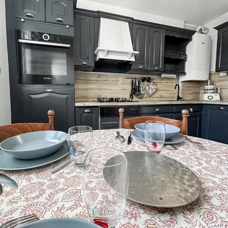 Maison Rivage - 5min Plage - Jardin & Terrasse - Charme Authentique - Parking et Wifi -Netflix - Maison 3 Chambres - 21
