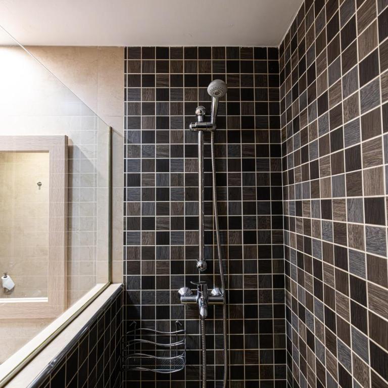 Holidays Edel 3 con 2 dormitorios y Parking - Apartamento de 2 dormitorios - 21