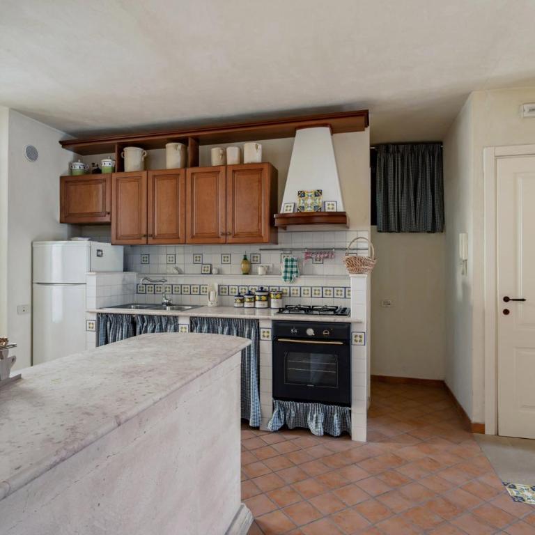 GuestHost - Domus Tua - Appartamento con 2 Camere da Letto - 5