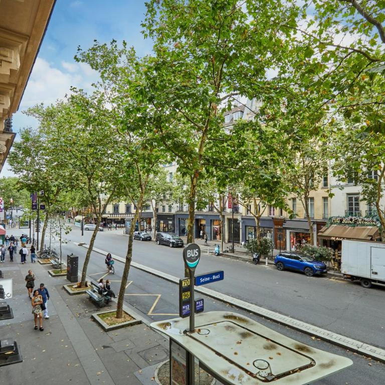 Amazing apartment Saint Germain des Pres with AC by Studio Prestige - Deluxe Apartment mit 2 Schlafzimmern - 10