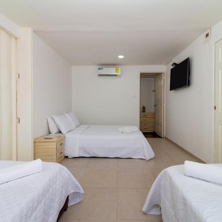 Hotel Arena Beach Cartagena - Triple Room with Private Bathroom - 1