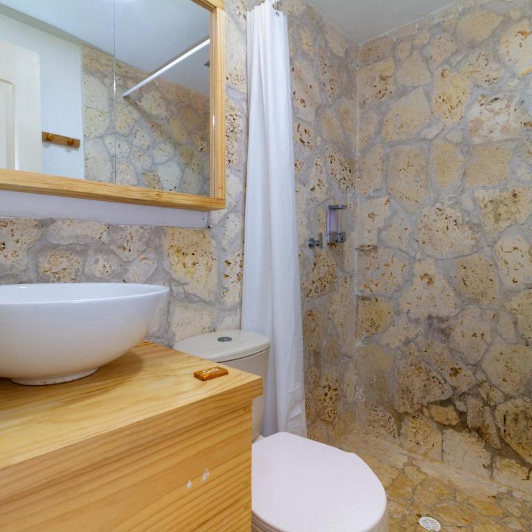 Arena Beach Hotel - Habitación Triple con baño privado - 10