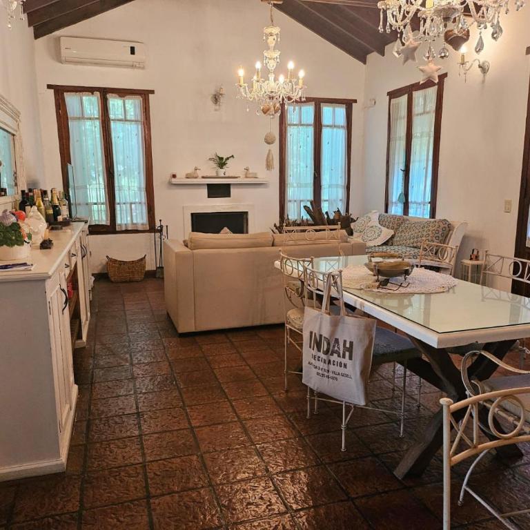 El Campito - Three-Bedroom House - 20