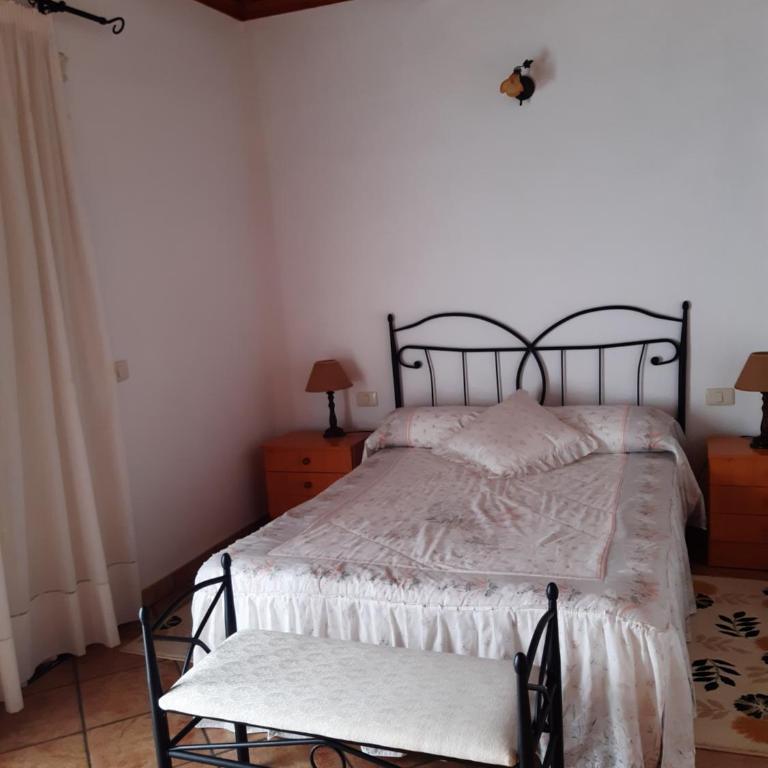 Apartamento La Gemela - Two-Bedroom Apartment with Balcony and Terrace - 11