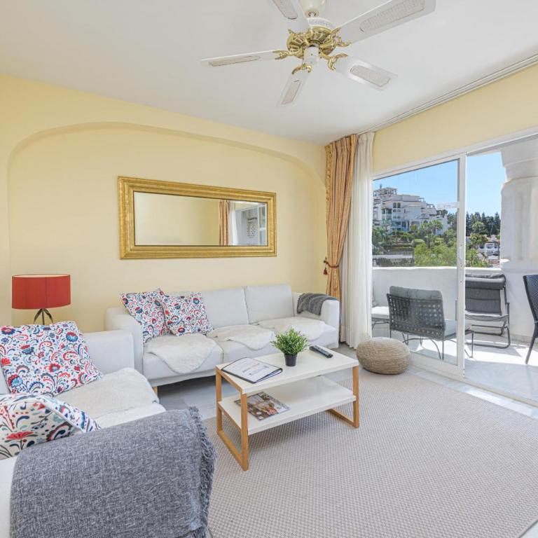 J08 La Cartuja - Apartment - Apartamento de 2 dormitorios con terraza y vistas al mar - 2